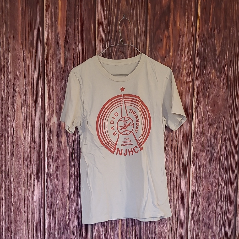 Radio Thursday Graphic T-Shirt - Cream